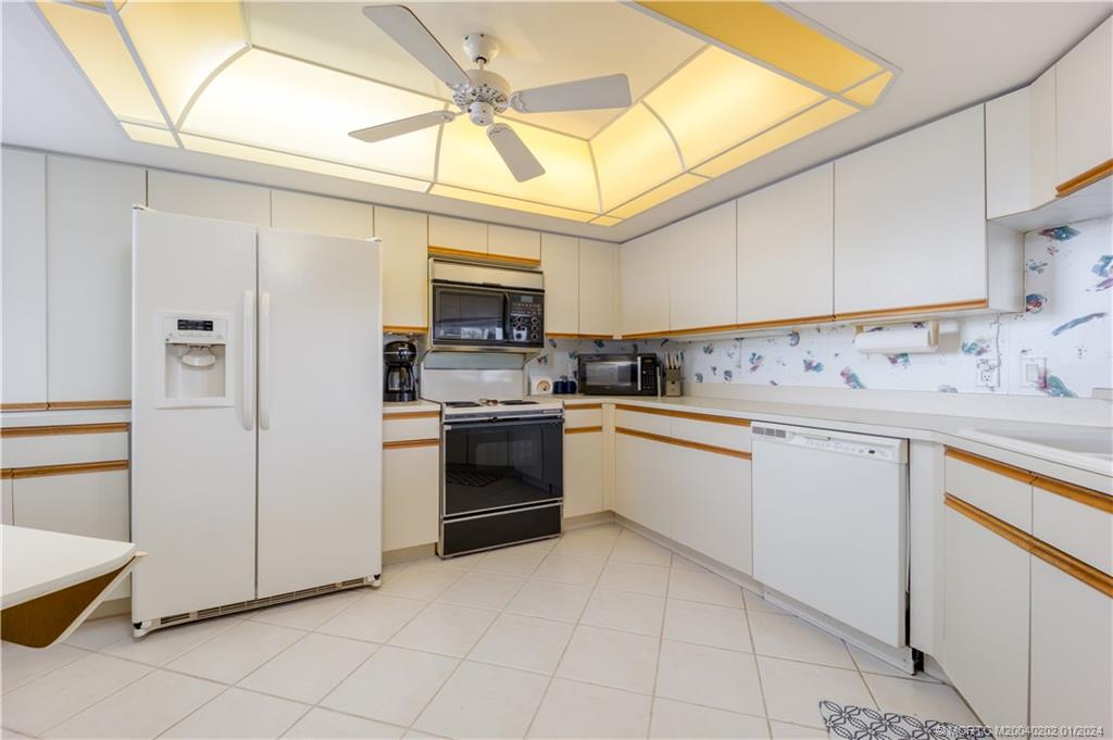 8800 S Ocean Drive 210