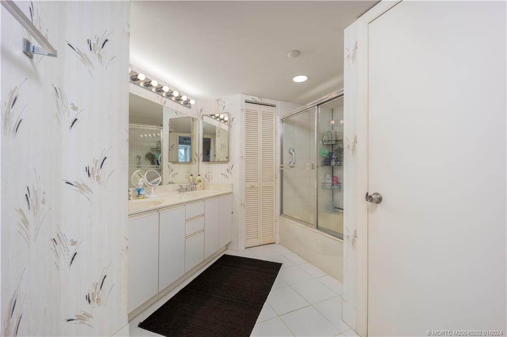 8800 S Ocean Drive 210