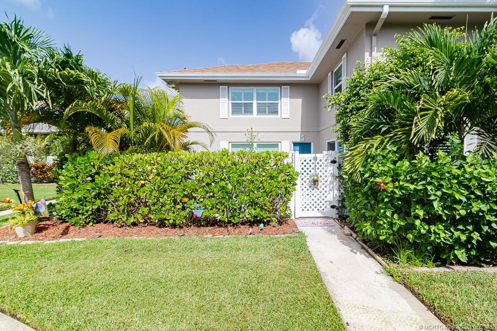 3373 SW Sunset Trace Circle