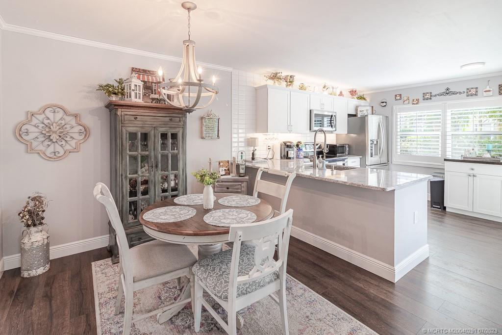 3373 SW Sunset Trace Circle