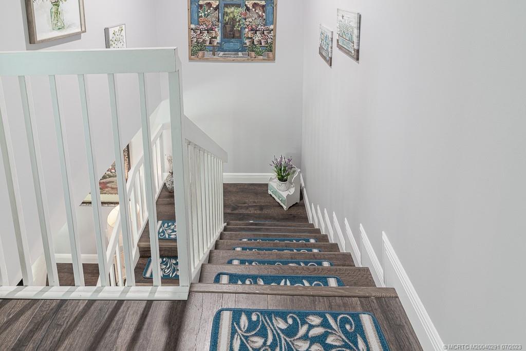 3373 SW Sunset Trace Circle