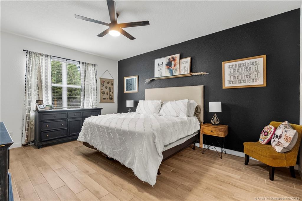 2375 SW Strawberry Terrace