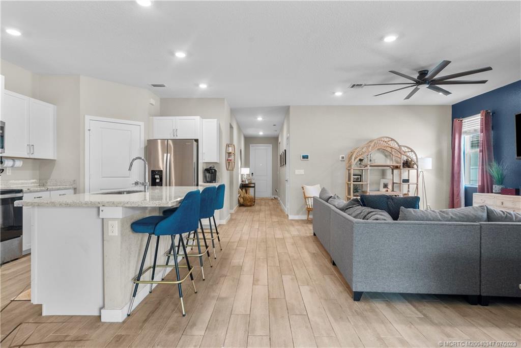 2375 SW Strawberry Terrace