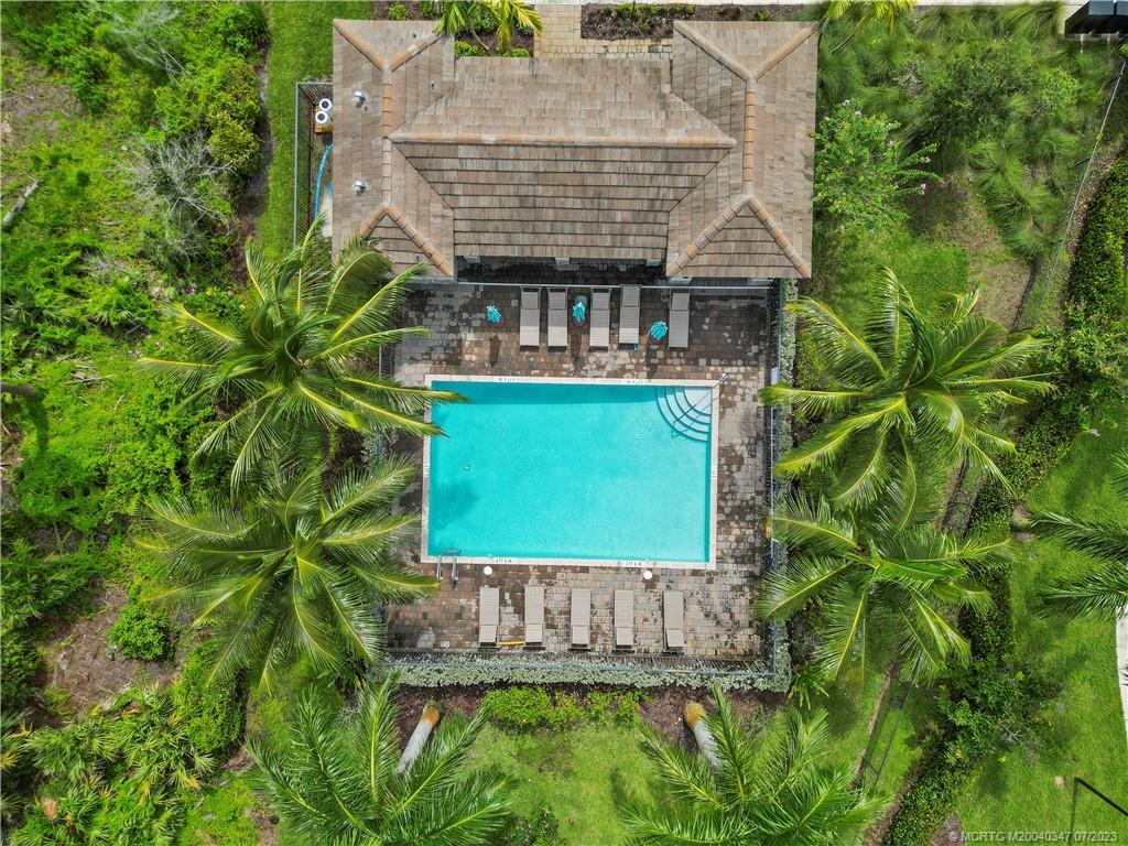 2375 SW Strawberry Terrace