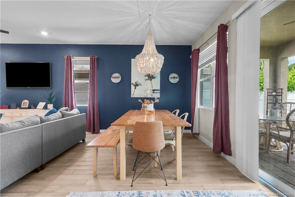 2375 SW Strawberry Terrace