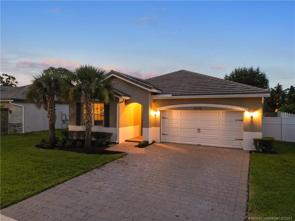 2375 SW Strawberry Terrace