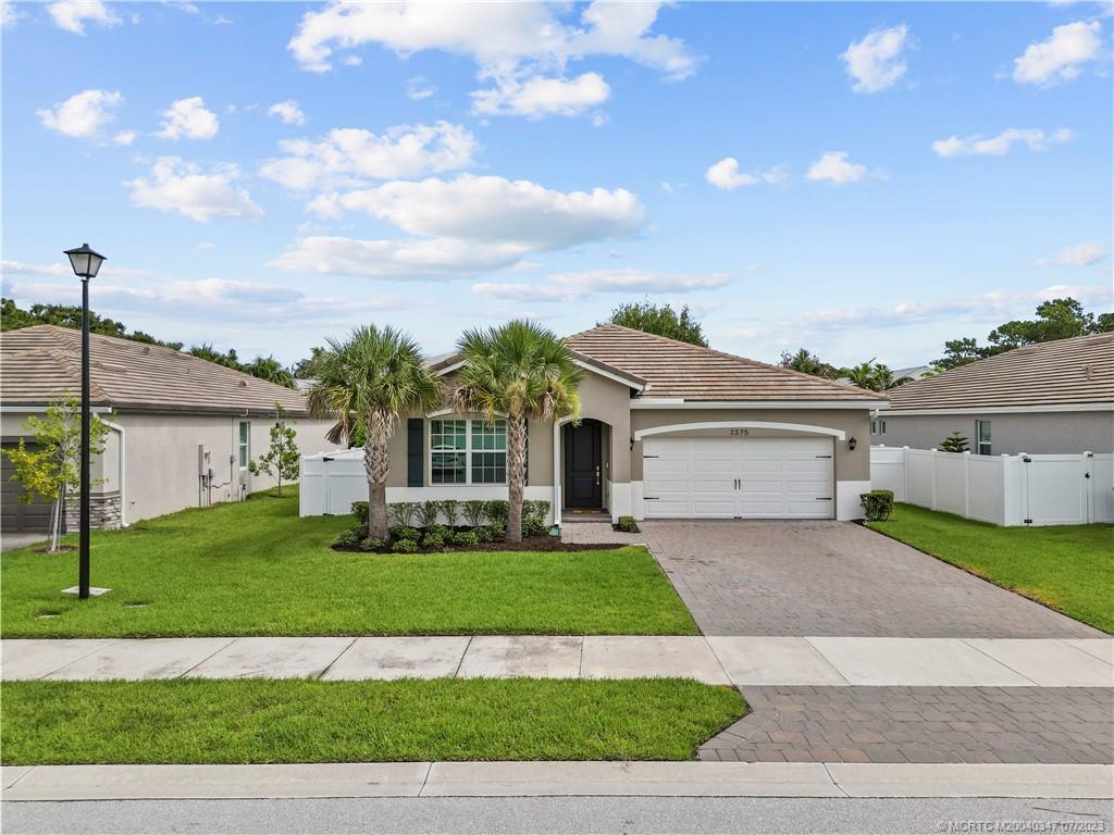 2375 SW Strawberry Terrace