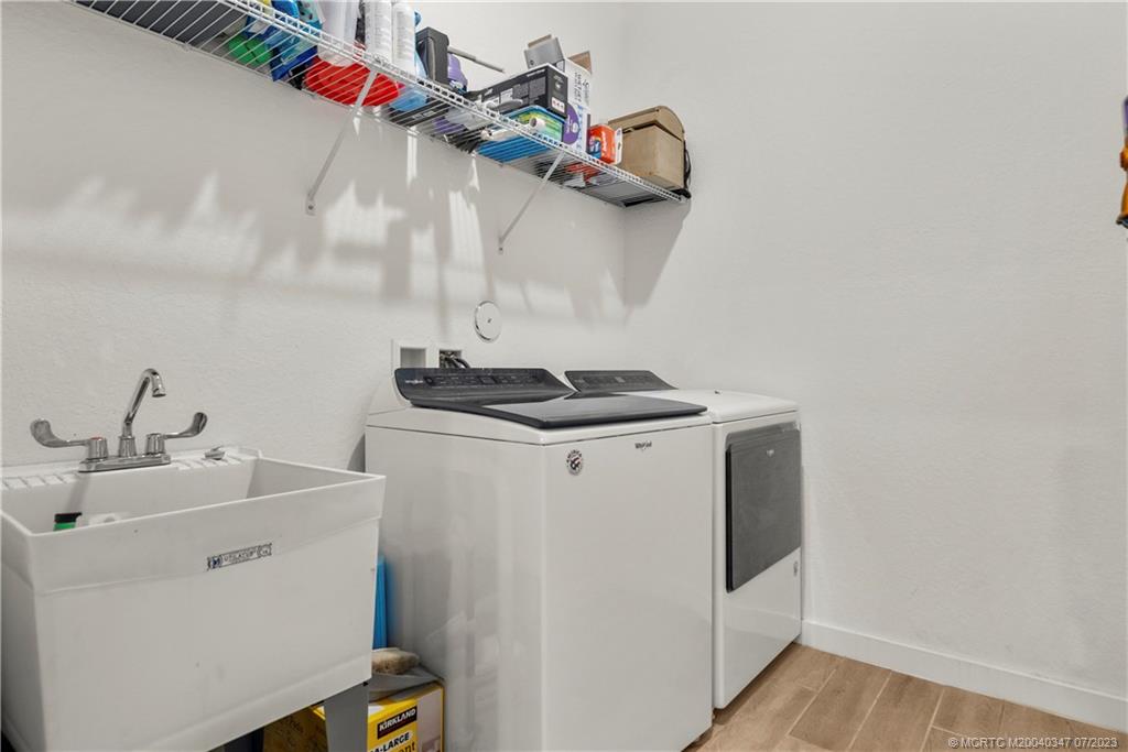 2375 SW Strawberry Terrace