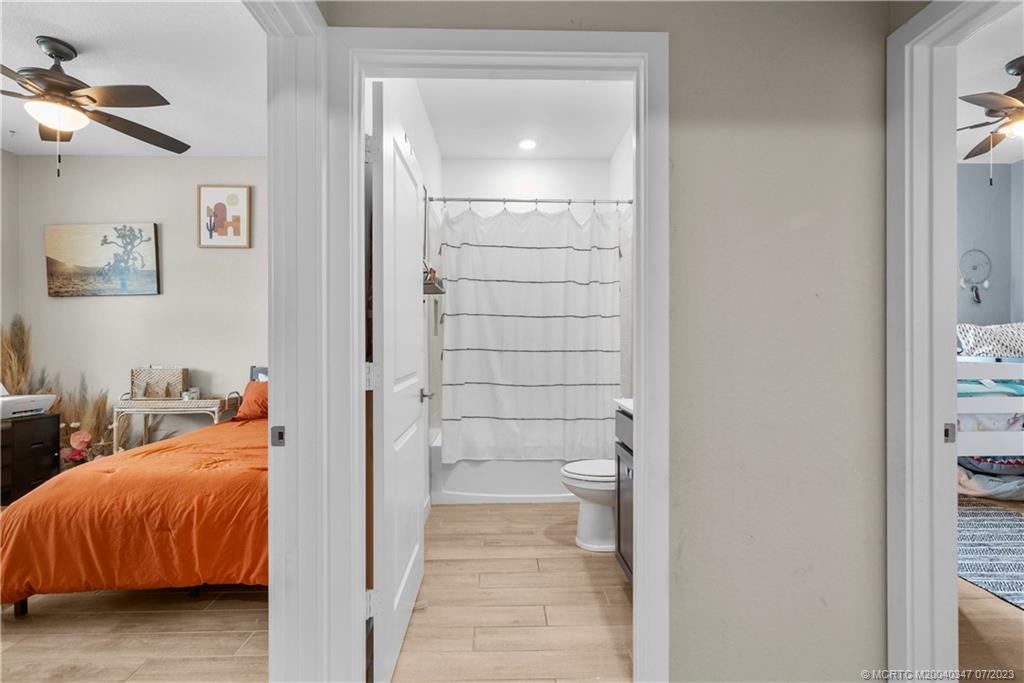 2375 SW Strawberry Terrace