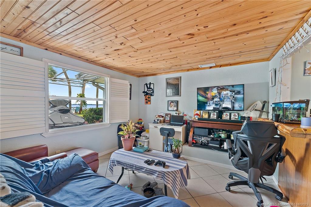 13793 S Indian River Drive