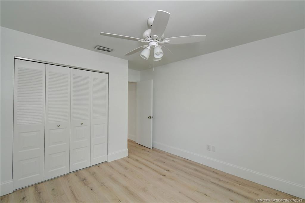 5855 SE Grafton Drive