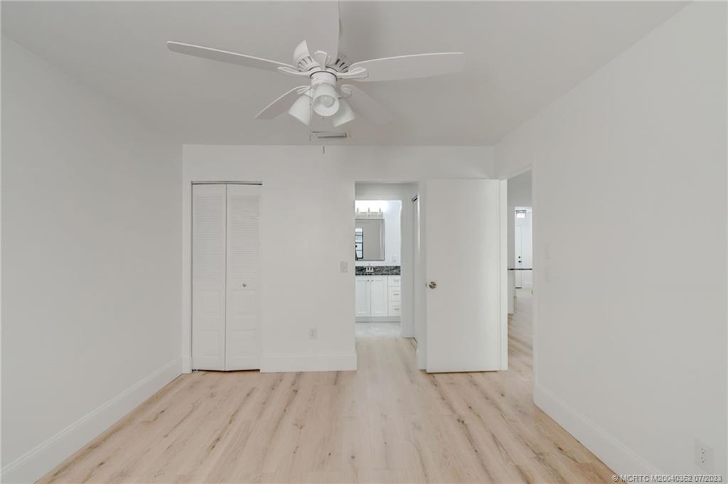 5855 SE Grafton Drive