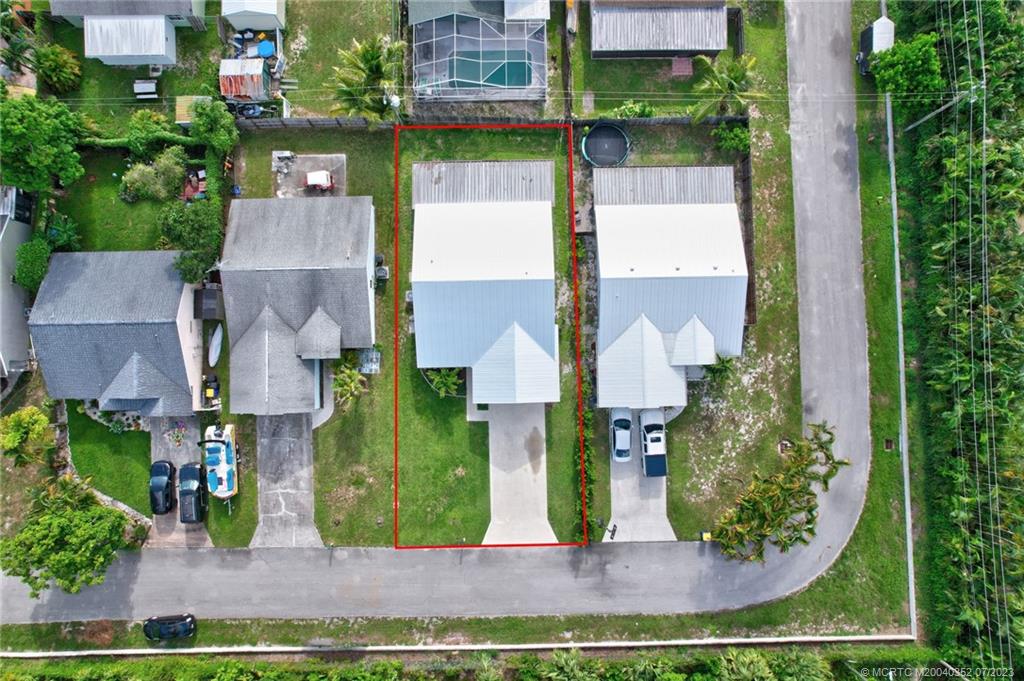 5855 SE Grafton Drive