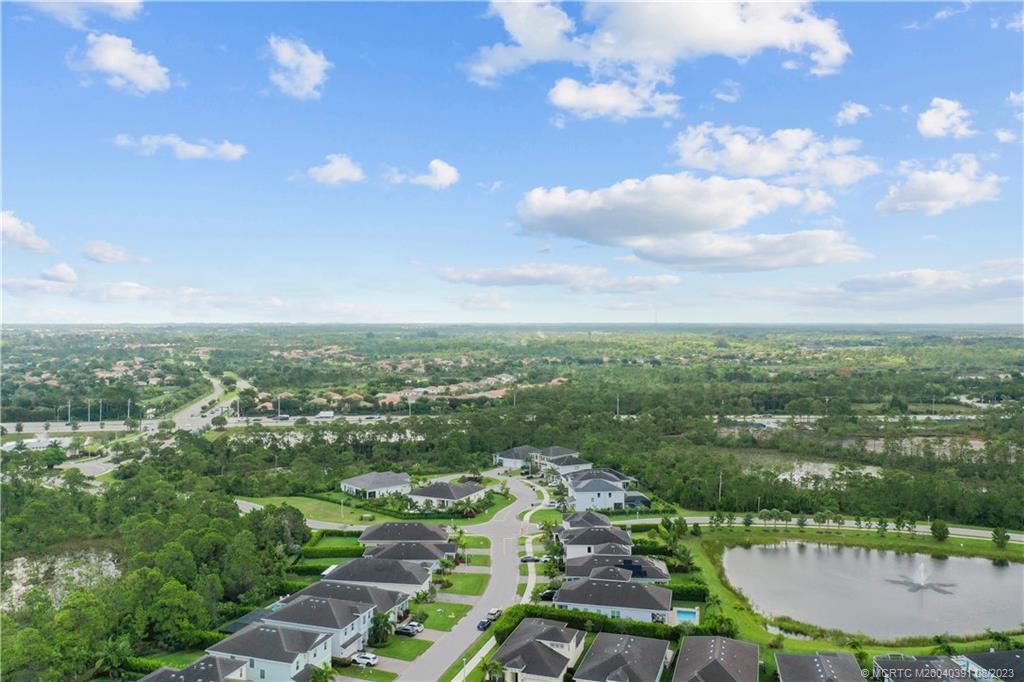 4823 SW Millbrook Lane