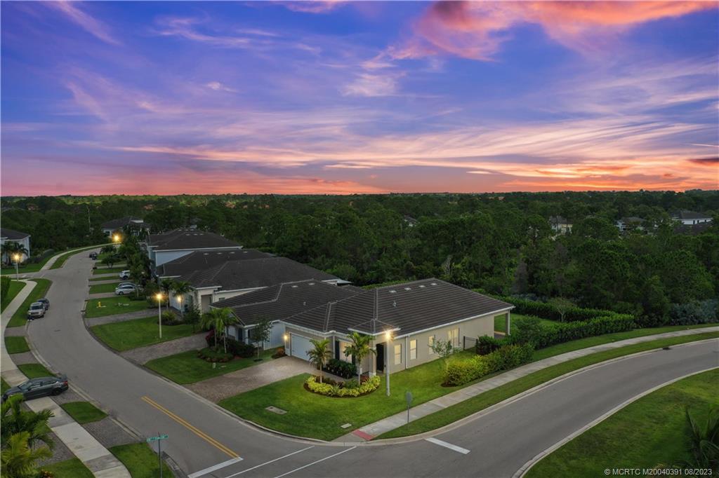 4823 SW Millbrook Lane