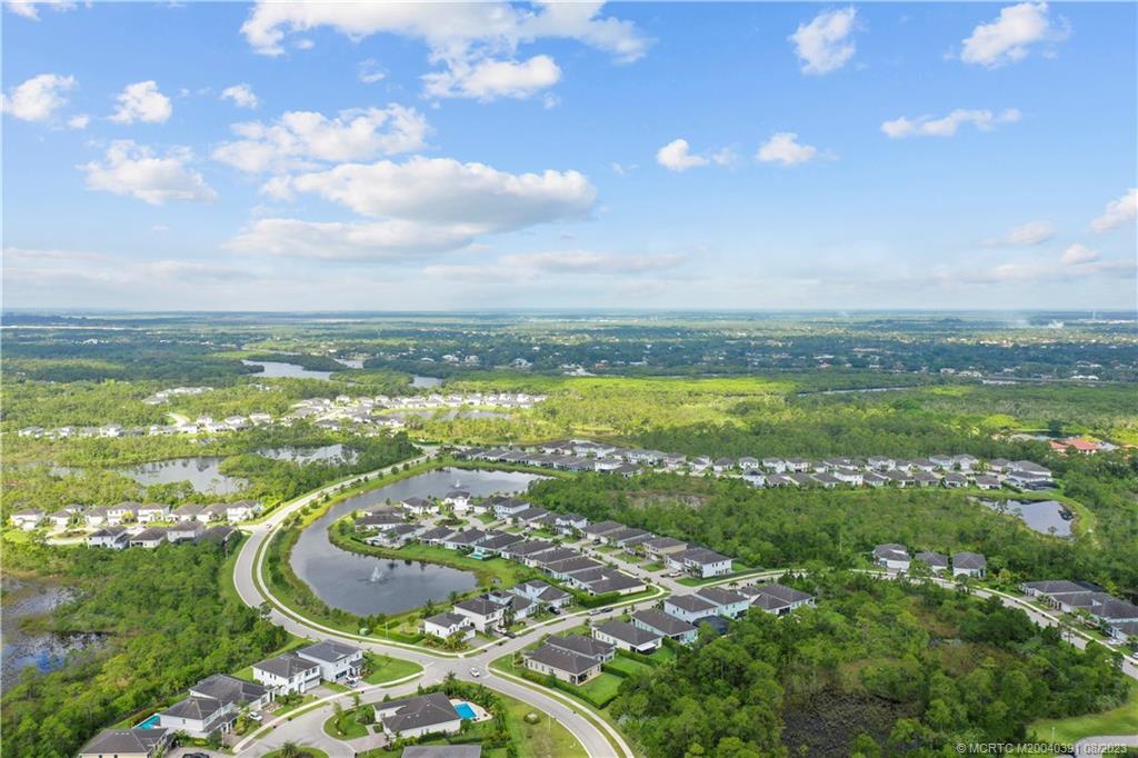 4823 SW Millbrook Lane