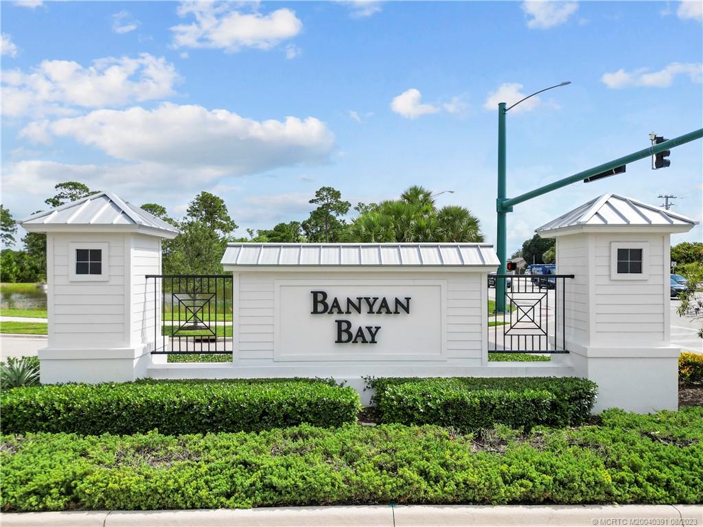 4823 SW Millbrook Lane