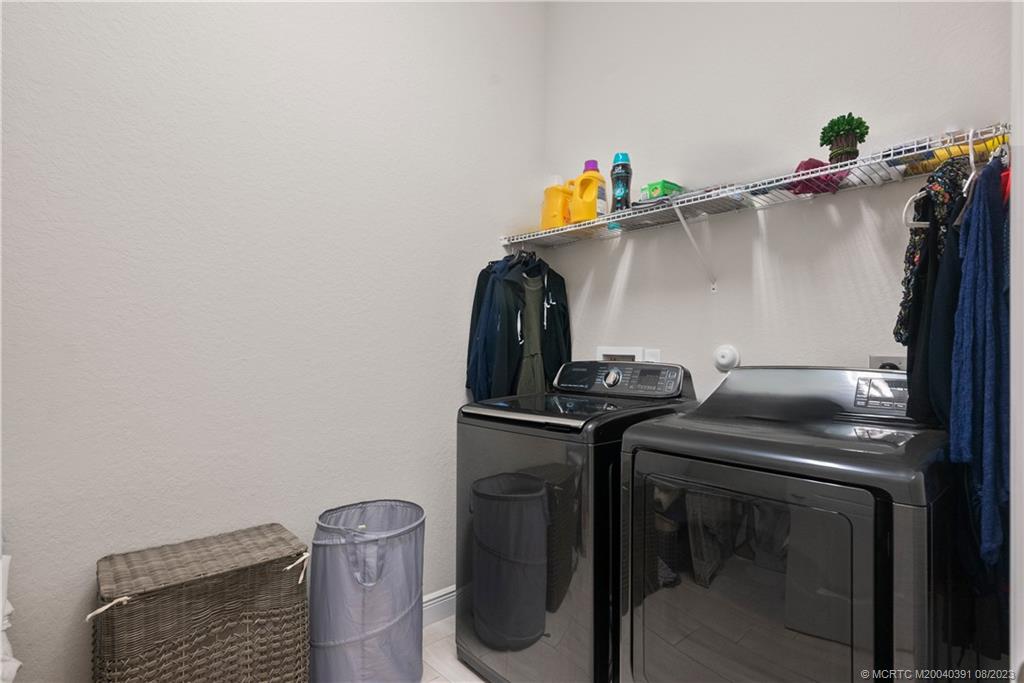 4823 SW Millbrook Lane