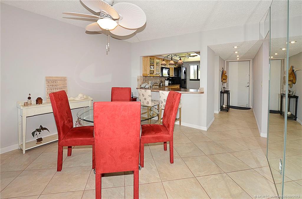 10102 S Ocean Drive 202A