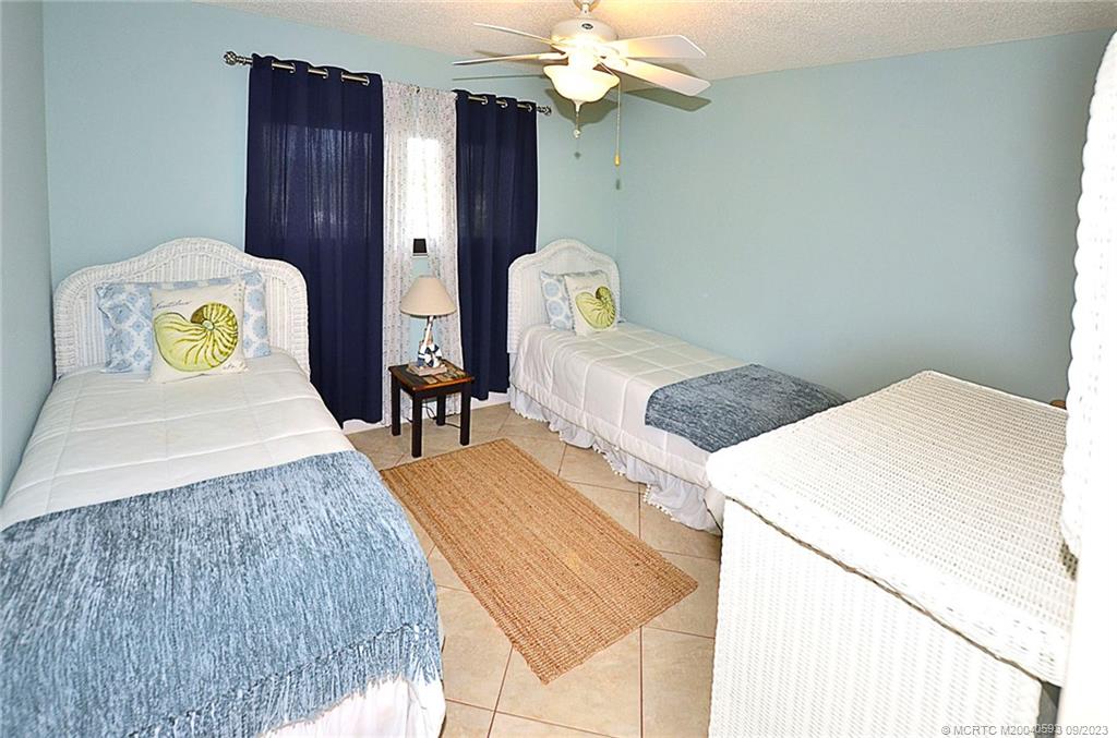 10102 S Ocean Drive 202A