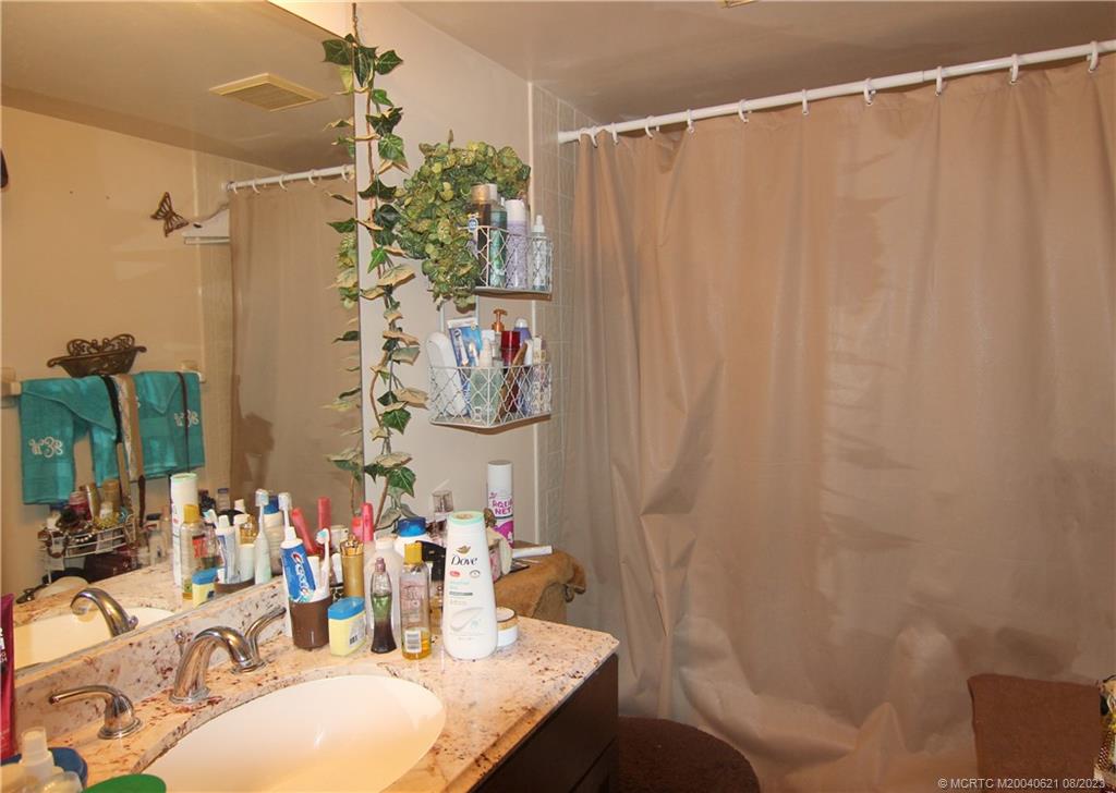 3161 SE Aster Lane 1203