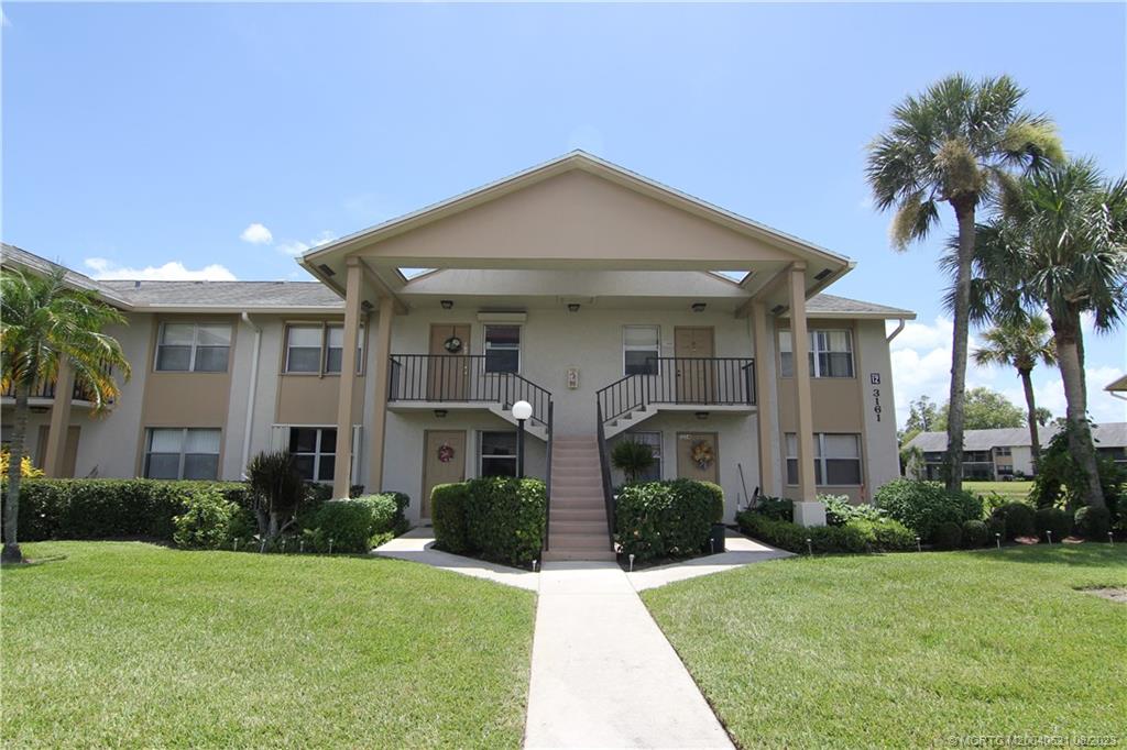 3161 SE Aster Lane 1203