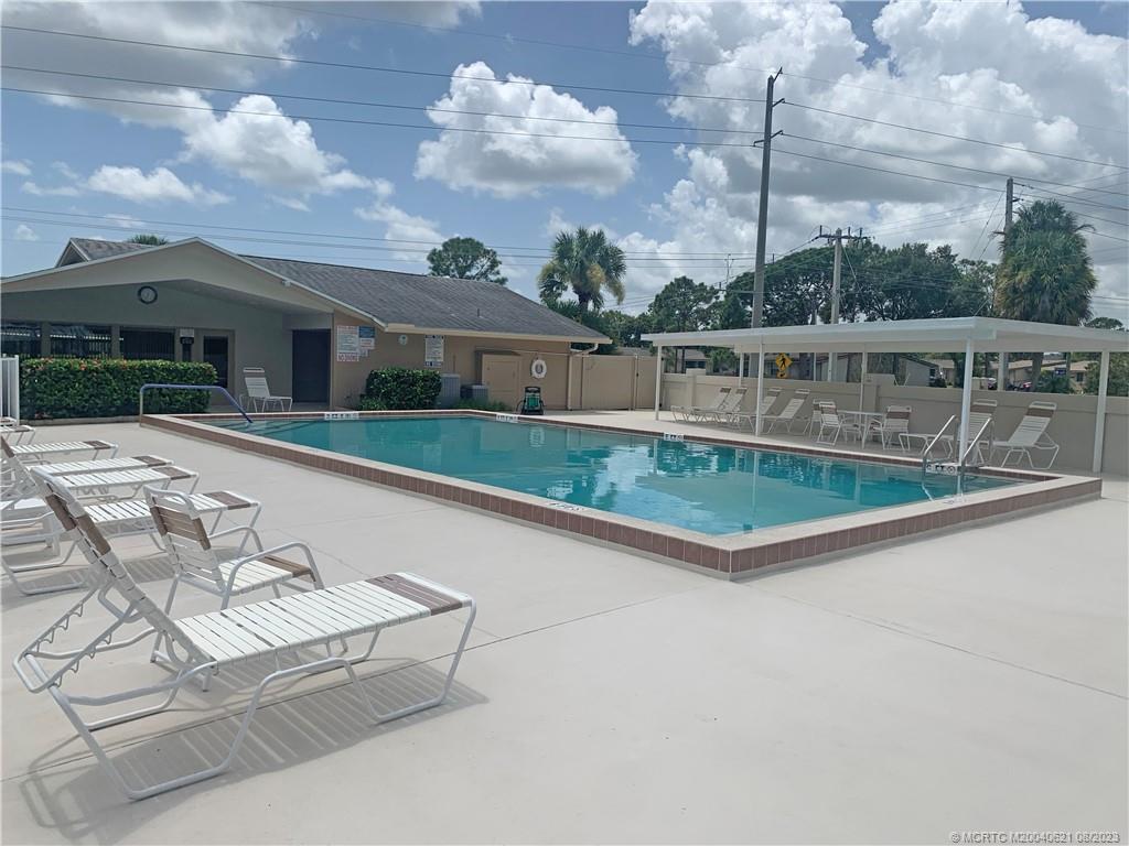 3161 SE Aster Lane 1203