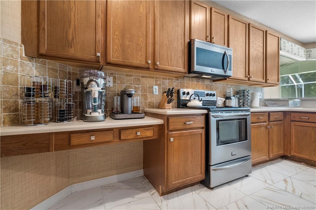 362 NW Dewburry Terrace