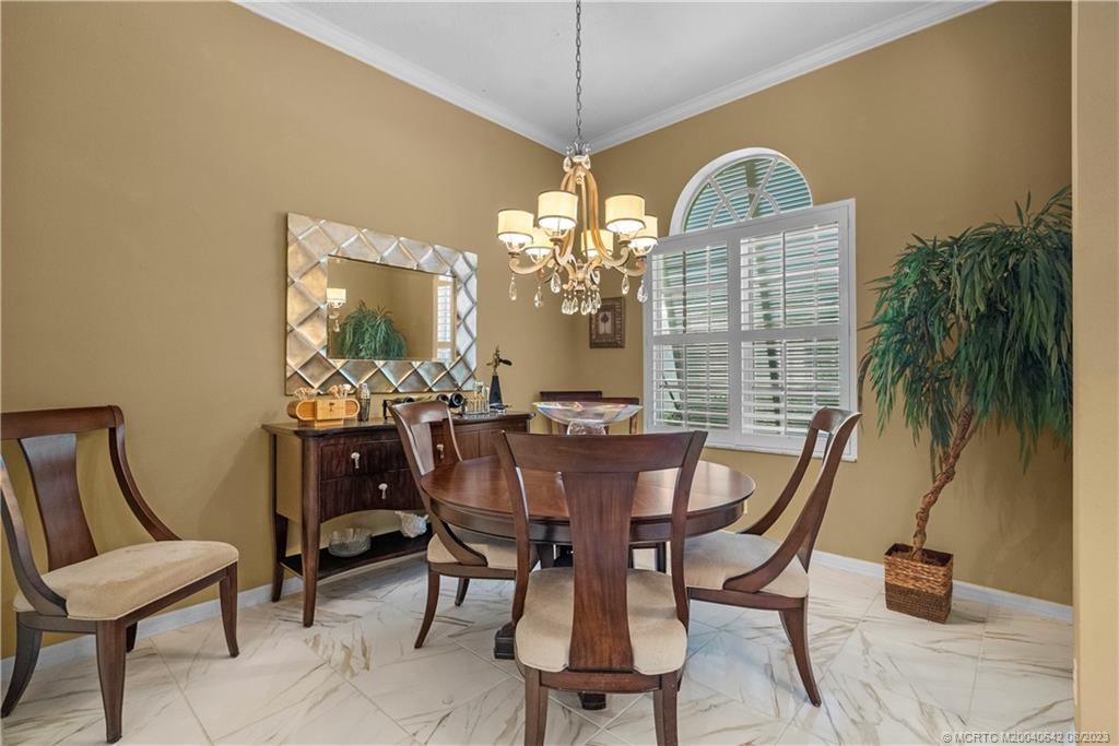 362 NW Dewburry Terrace