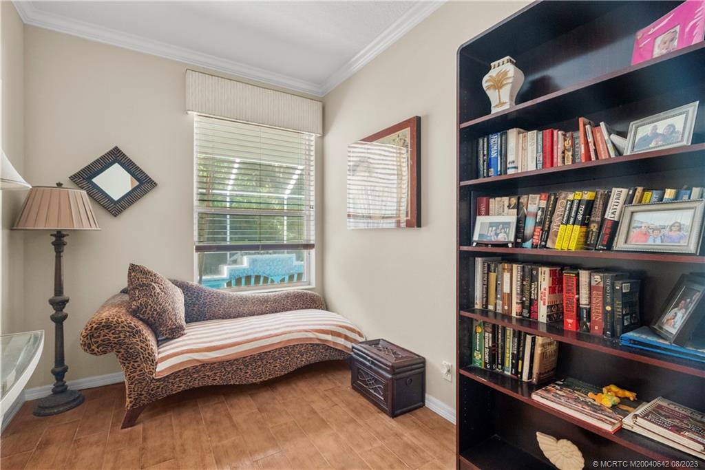 362 NW Dewburry Terrace