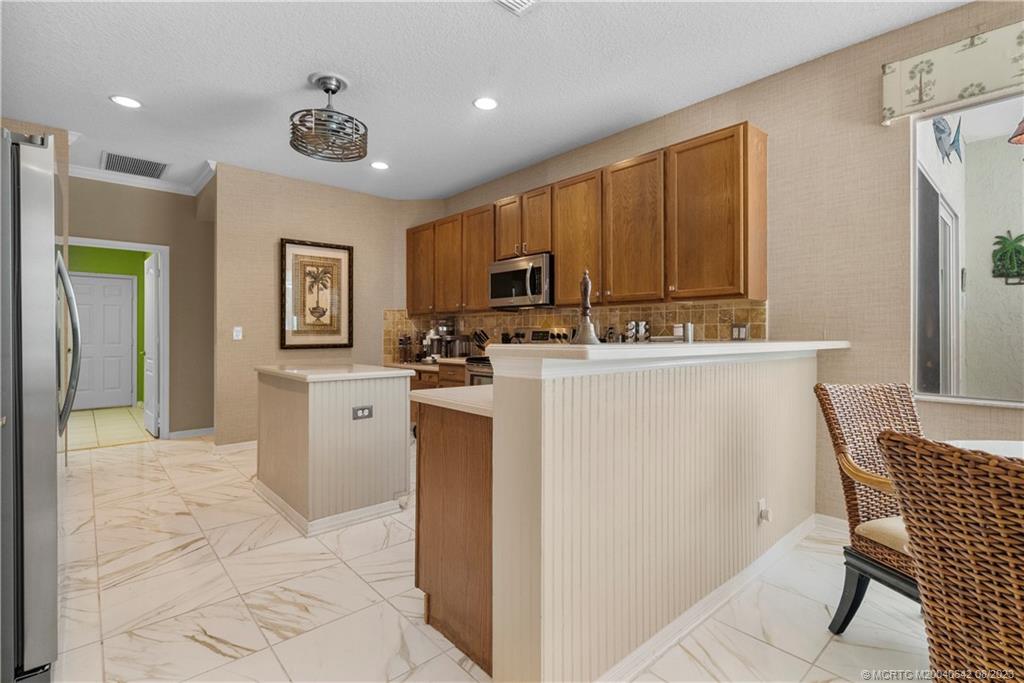 362 NW Dewburry Terrace