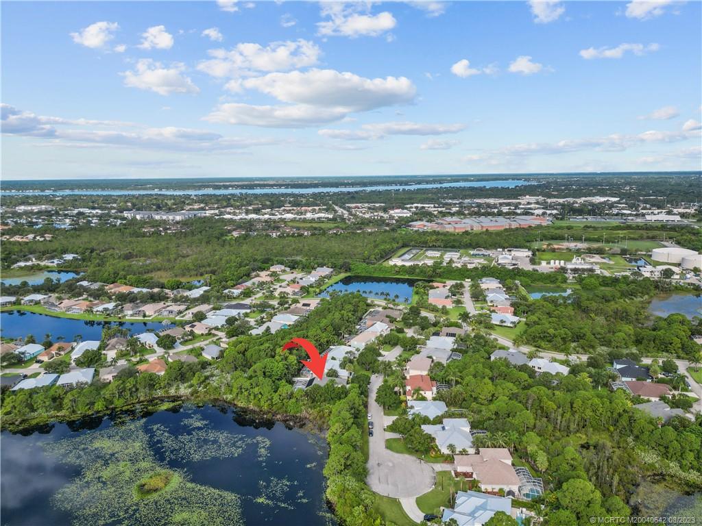 362 NW Dewburry Terrace