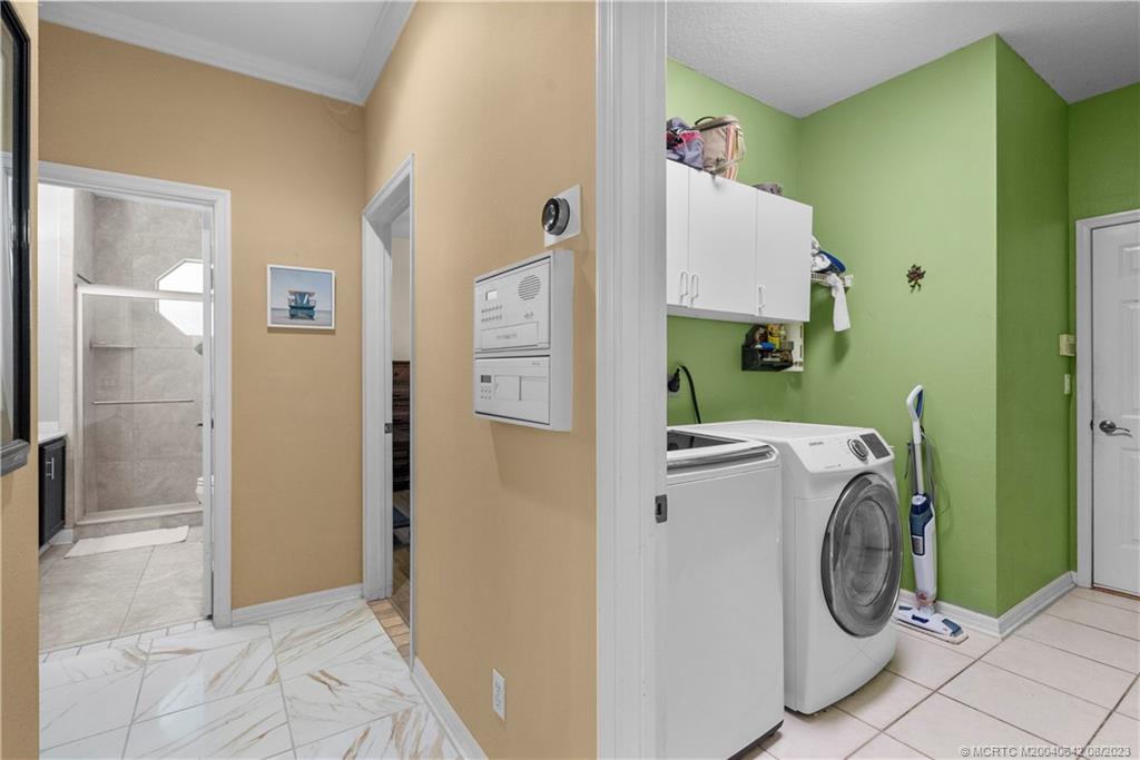 362 NW Dewburry Terrace