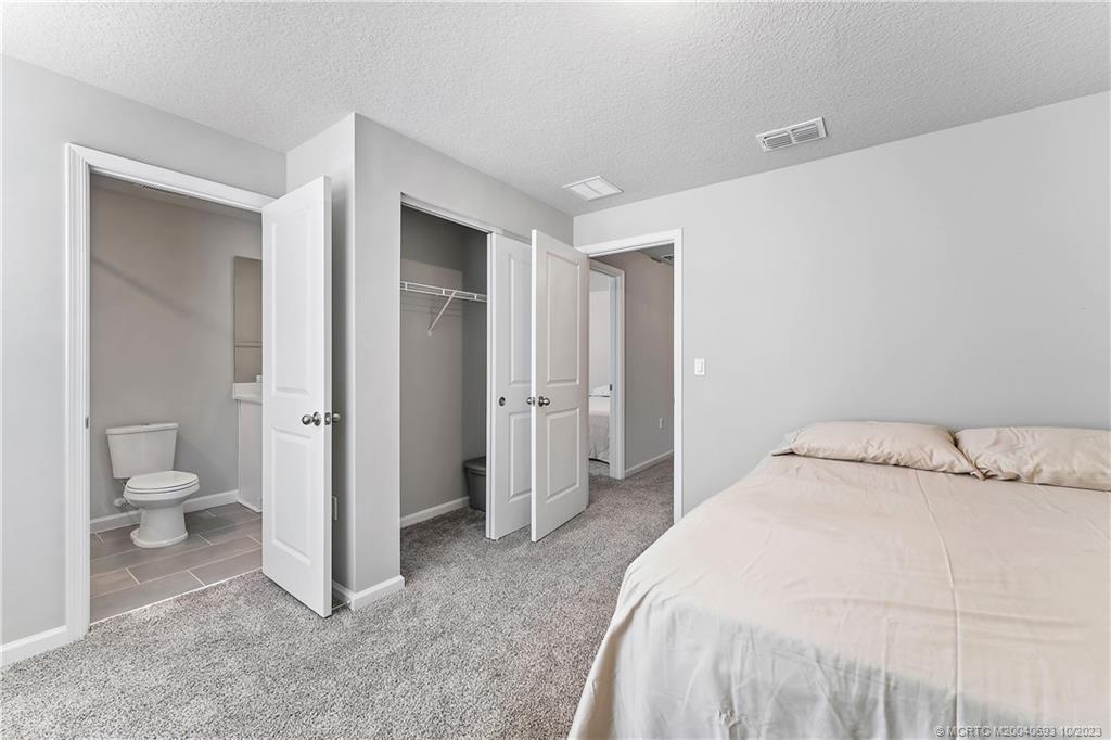 3917 SE Mentmore Lane