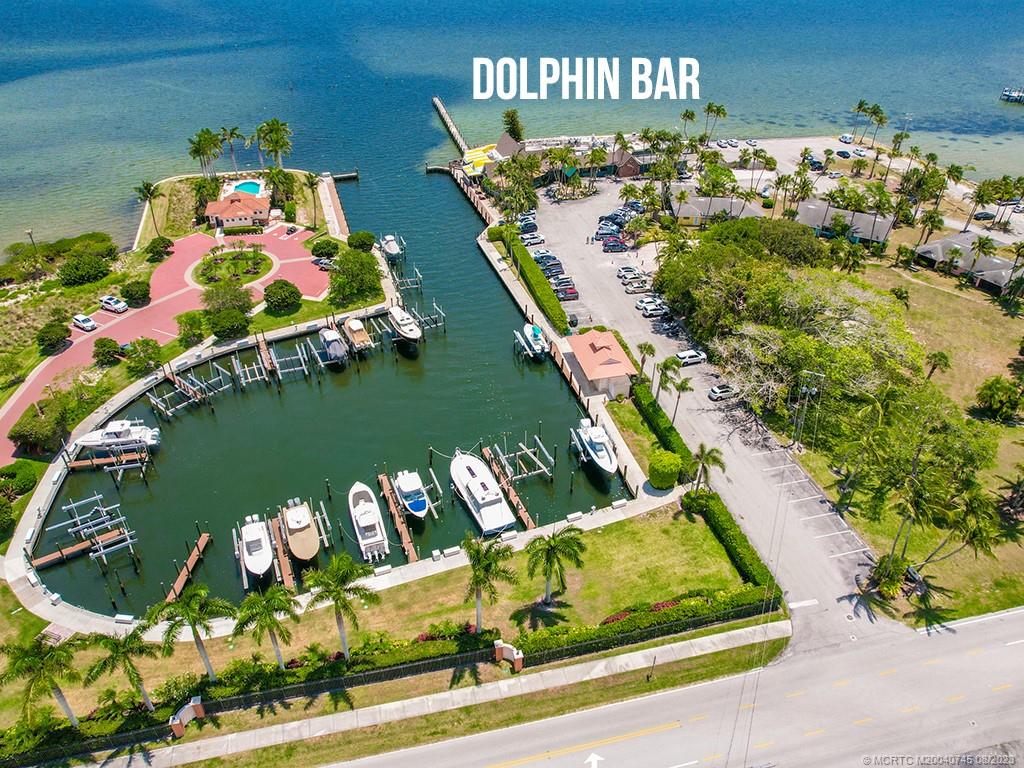 2855 NE Sewalls Landing Way