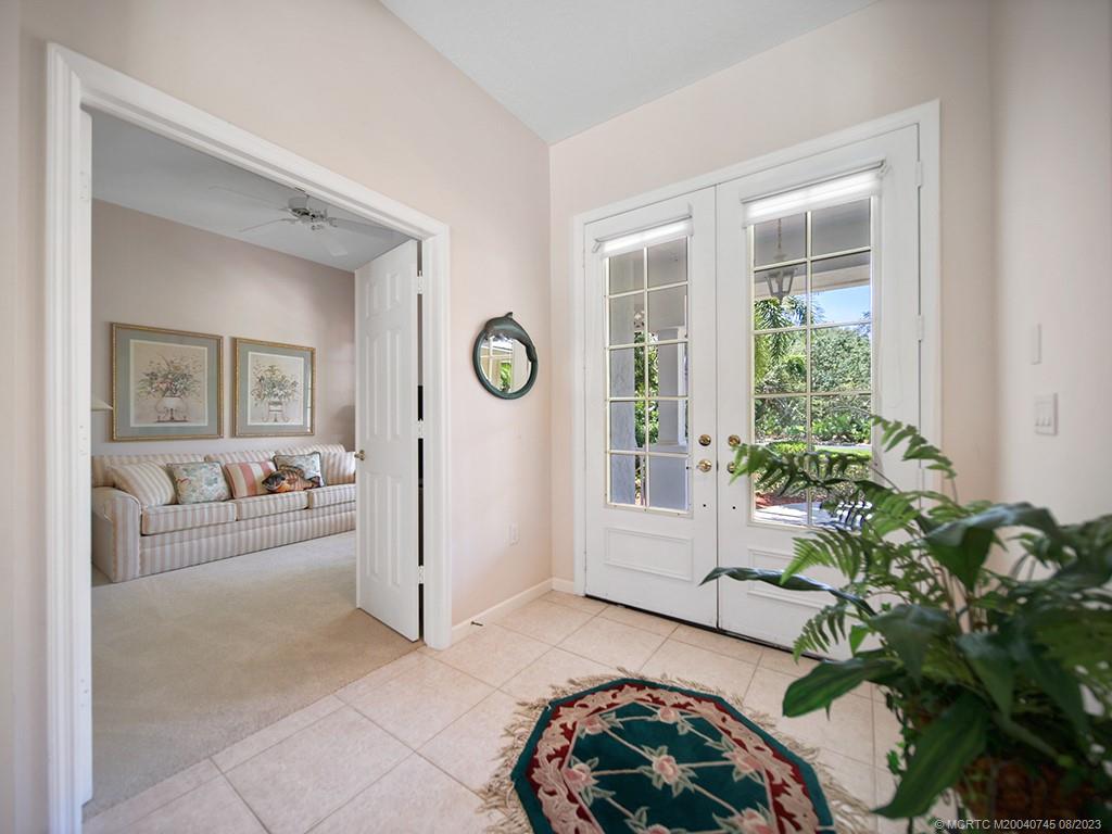 2855 NE Sewalls Landing Way