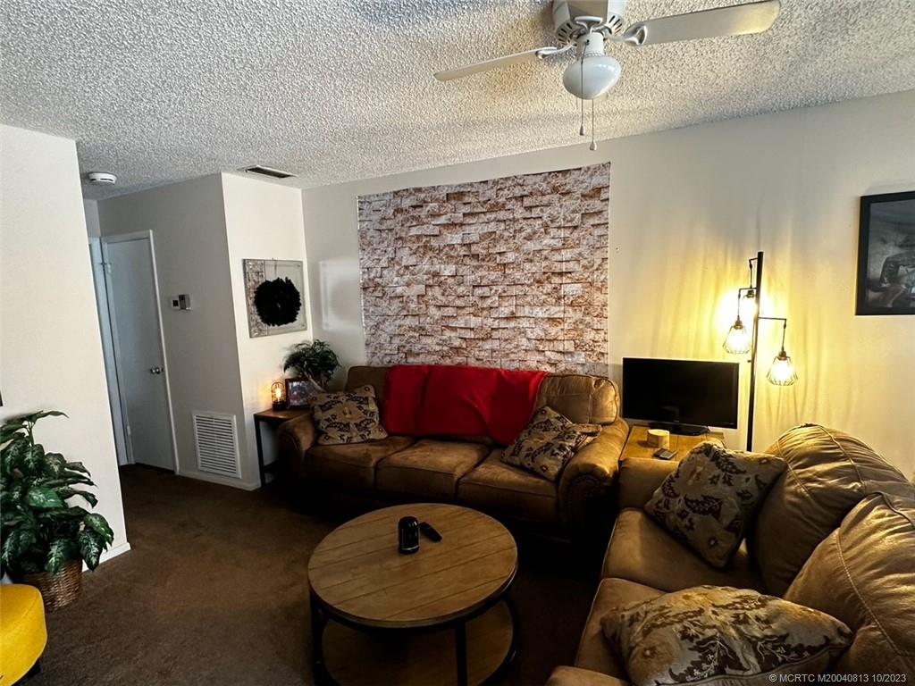 1225 NW 21st Street 4-2410