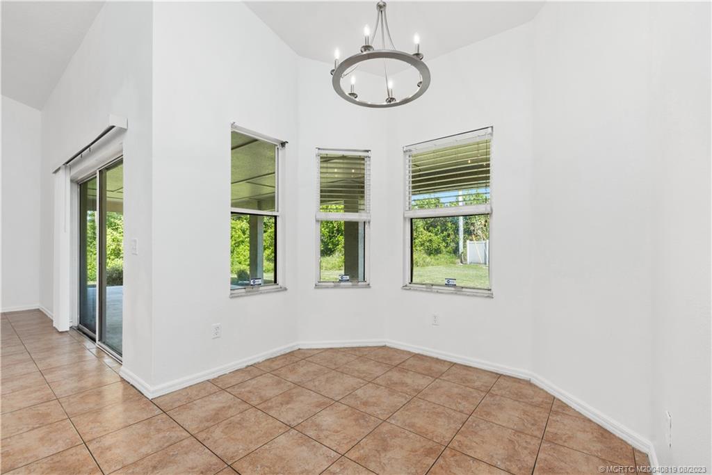 2390 SE Haddon Street