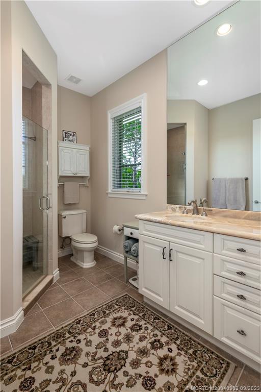 946 SE Willoughby Trace