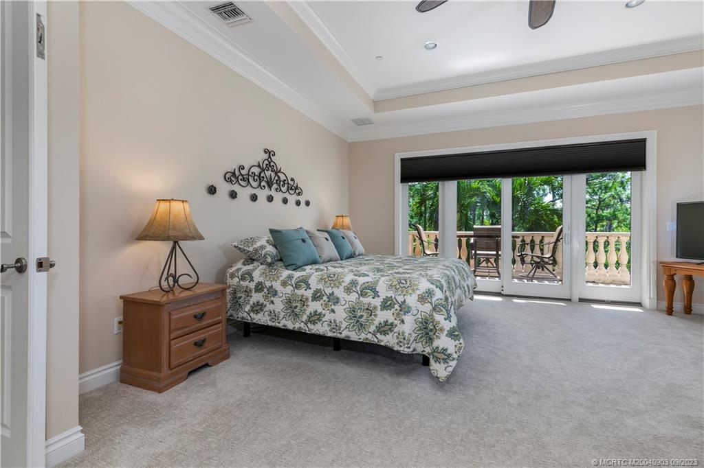 946 SE Willoughby Trace