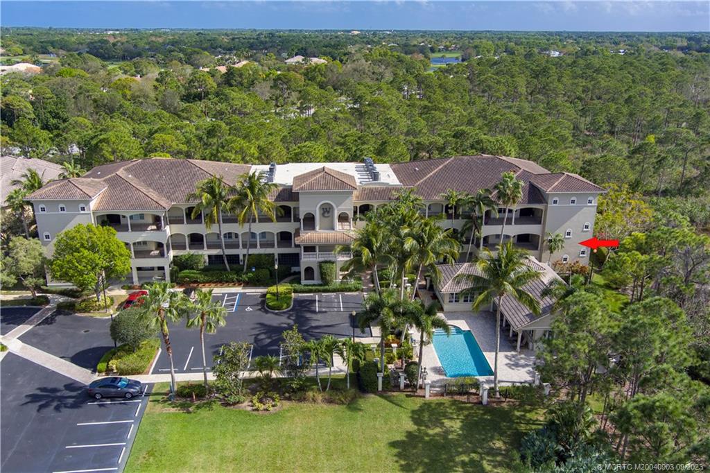 946 SE Willoughby Trace