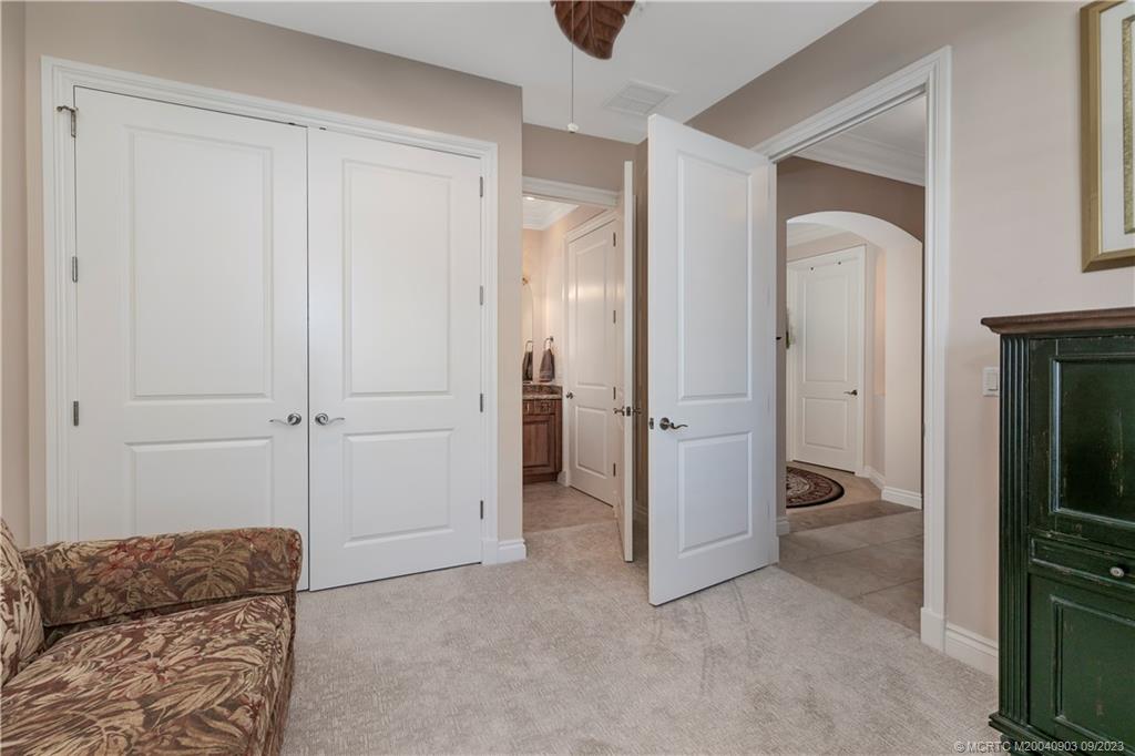 946 SE Willoughby Trace