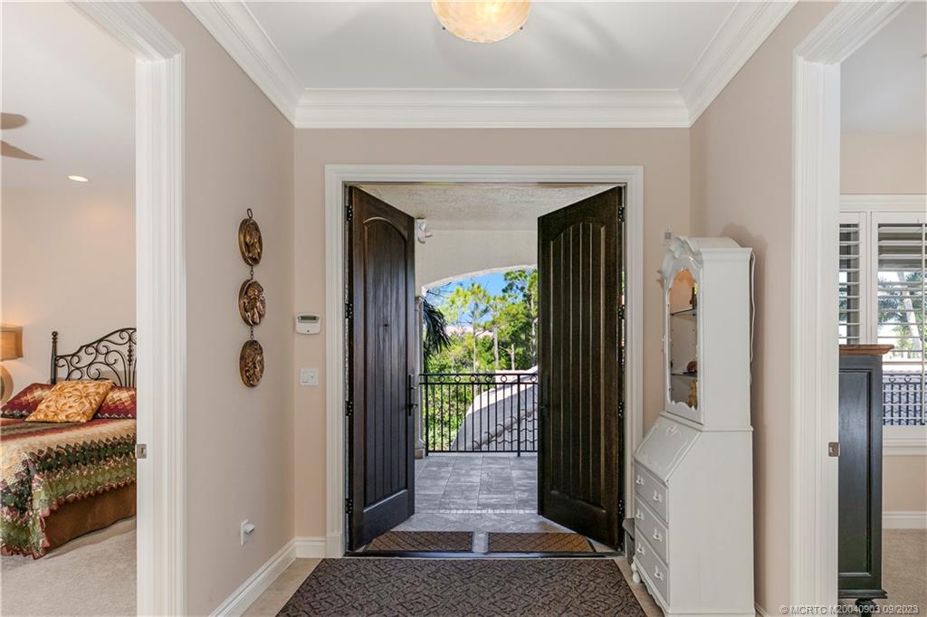 946 SE Willoughby Trace