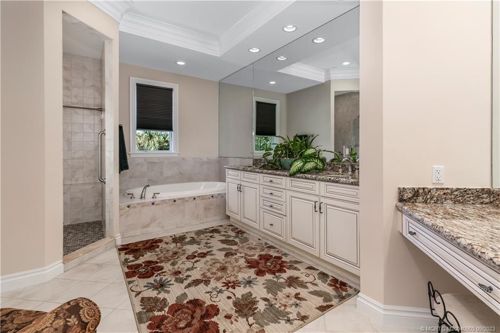 946 SE Willoughby Trace