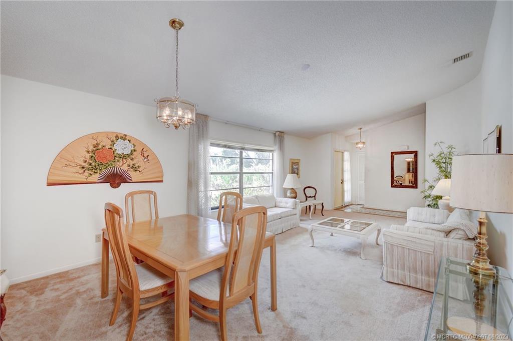 2923 NE Rosetree Drive