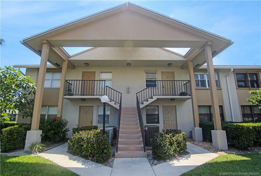 3171 SE Aster Lane 1106