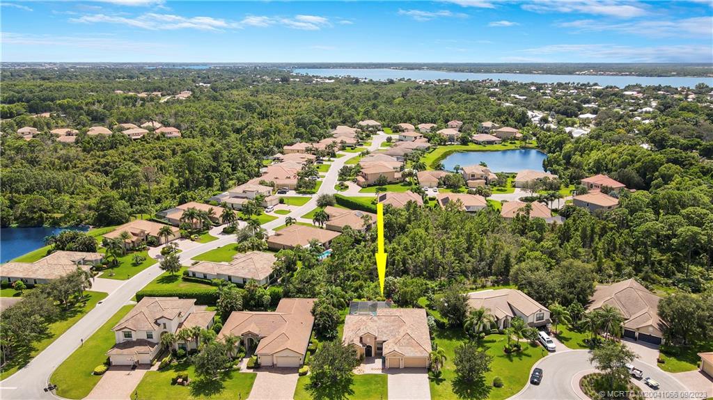 2296 NW Diamond Creek Way