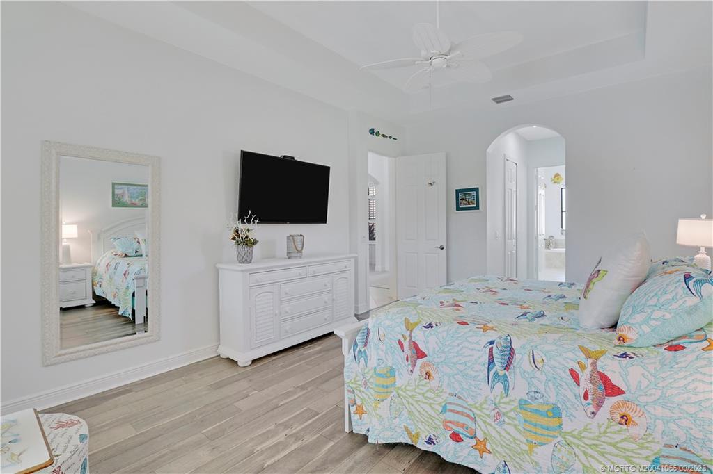 2296 NW Diamond Creek Way