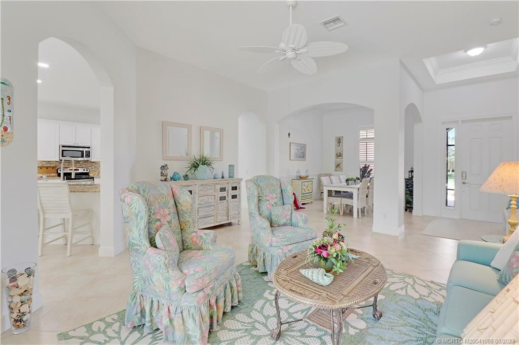 2296 NW Diamond Creek Way