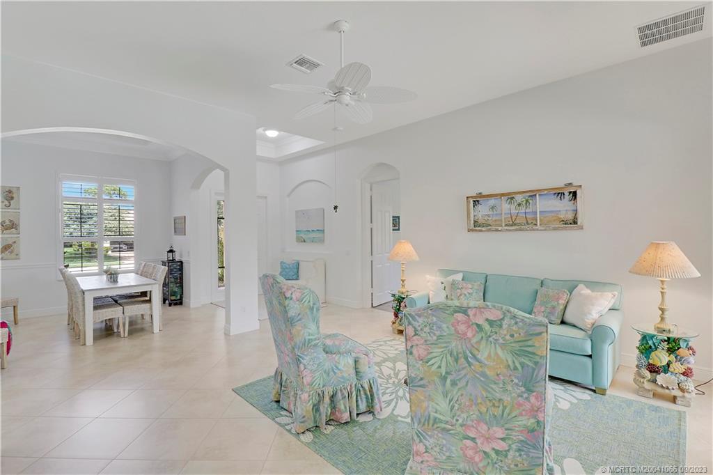 2296 NW Diamond Creek Way